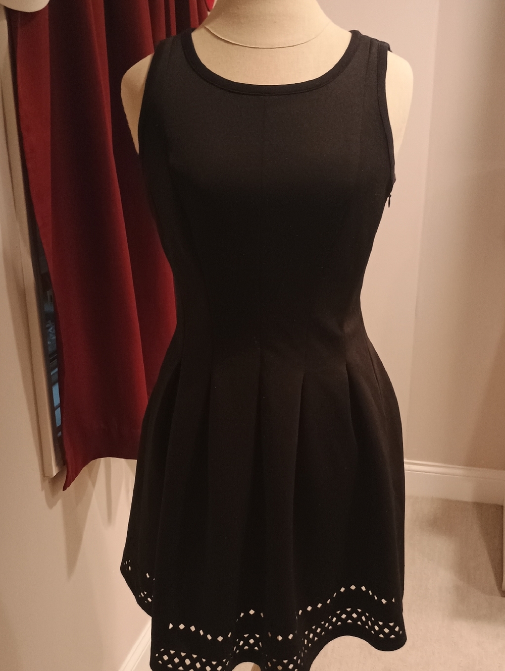 Ann Taylor Black Sleeveless Fit-and-Flare Mini Dress with Laser-Cut Hem